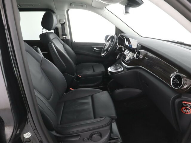 Minibus, Passenger van MERCEDES-BENZ V 300 Avantgarde Extralang,2xSchiebetür elektr....: picture 15 Minibus, Passenger van MERCEDES-BENZ V 300 Avantgarde Extralang,2xSchiebetür elektr....: picture 15