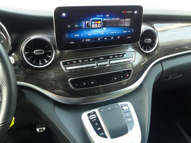 MERCEDES-BENZ V 300 Edition Extralang,2xSchiebetür el.,8Sitzer... - Passenger van: picture 5 MERCEDES-BENZ V 300 Edition Extralang,2xSchiebetür el.,8Sitzer... - Passenger van: picture 5