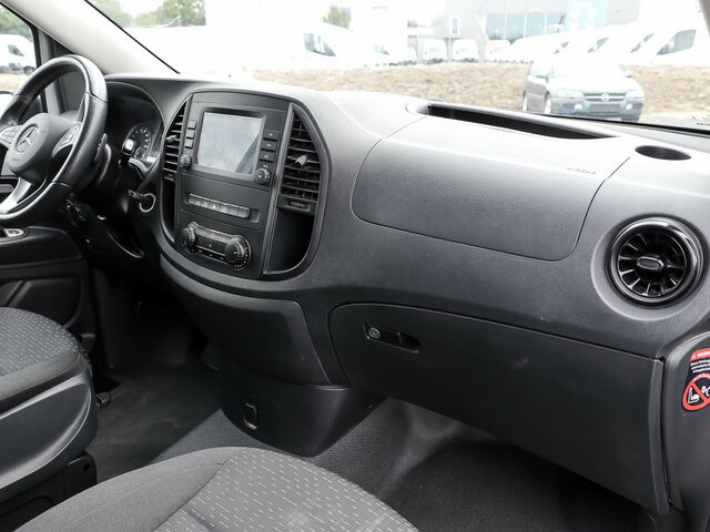 MERCEDES-BENZ Vito 114 TourerPro,Extralang,8Sitzer,Automatik - Minibus, Passenger van: picture 4 MERCEDES-BENZ Vito 114 TourerPro,Extralang,8Sitzer,Automatik - Minibus, Passenger van: picture 4
