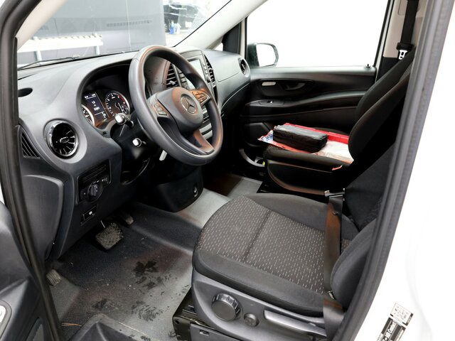 MERCEDES-BENZ Vito 114 TourerPro,lang,Automatik,8Sitze,Kamera... - Minibus, Passenger van: picture 2 MERCEDES-BENZ Vito 114 TourerPro,lang,Automatik,8Sitze,Kamera... - Minibus, Passenger van: picture 2
