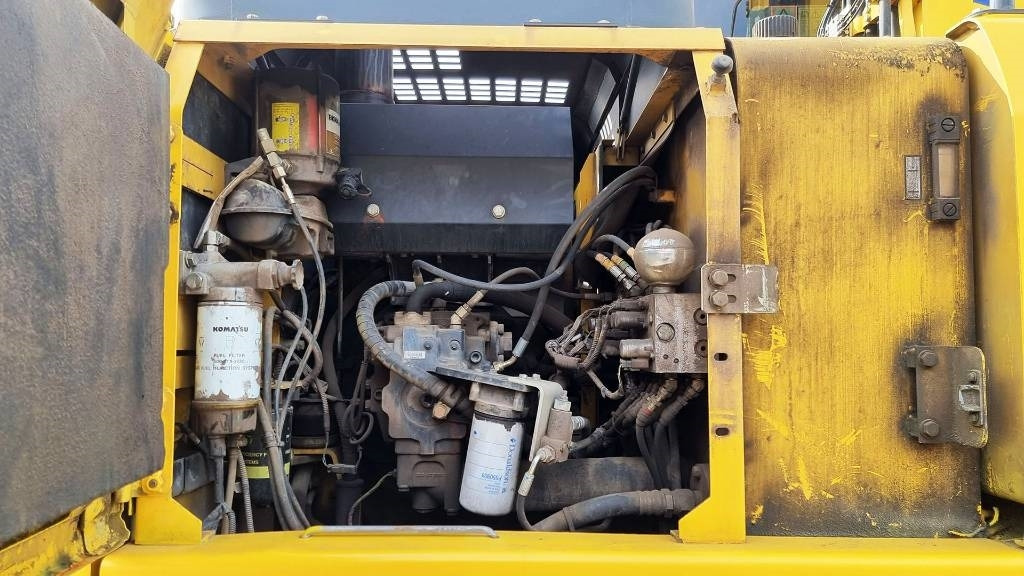 Wheel excavator Komatsu PW 140 Mobilbagger Powertilt Schnellwechsler MS 10: picture 9