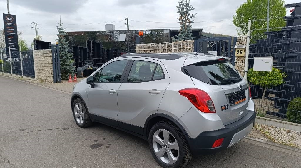 Opel Mokka 1.7 CDTI, Klima, Allrad (4x4), Webasto - Car: picture 4 Opel Mokka 1.7 CDTI, Klima, Allrad (4x4), Webasto - Car: picture 4