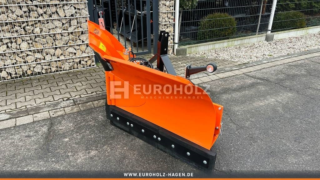 Schneeschild Schneepflug CAT 906 907 908  - Snow plough for Agricultural machinery: picture 1 Schneeschild Schneepflug CAT 906 907 908  - Snow plough for Agricultural machinery: picture 1