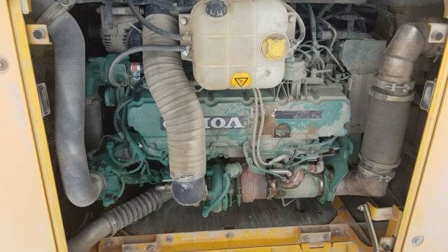 Crawler excavator Volvo Ec 250 DNL mit Neu Long REach Arm 16 m: picture 13