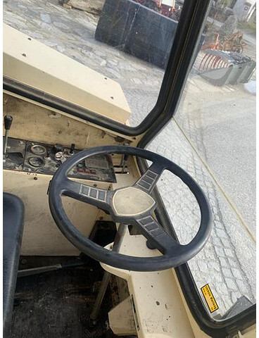 Lease a Amros 1250 Kehrmaschine Amros 1250 Kehrmaschine: picture 8 Lease a Amros 1250 Kehrmaschine Amros 1250 Kehrmaschine: picture 8