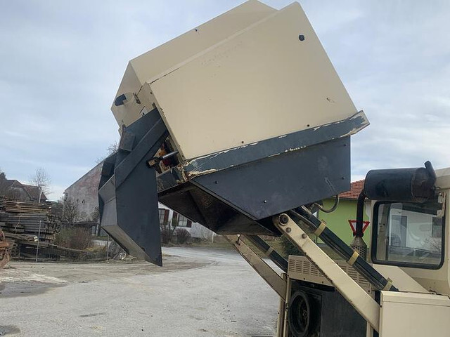 Lease a Amros 1250 Kehrmaschine Amros 1250 Kehrmaschine: picture 13 Lease a Amros 1250 Kehrmaschine Amros 1250 Kehrmaschine: picture 13