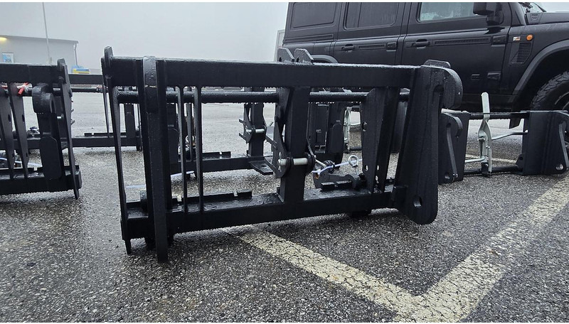 Big Adapter Claas Scorpio auf Dreipunkt - Attachment: picture 2 Big Adapter Claas Scorpio auf Dreipunkt - Attachment: picture 2