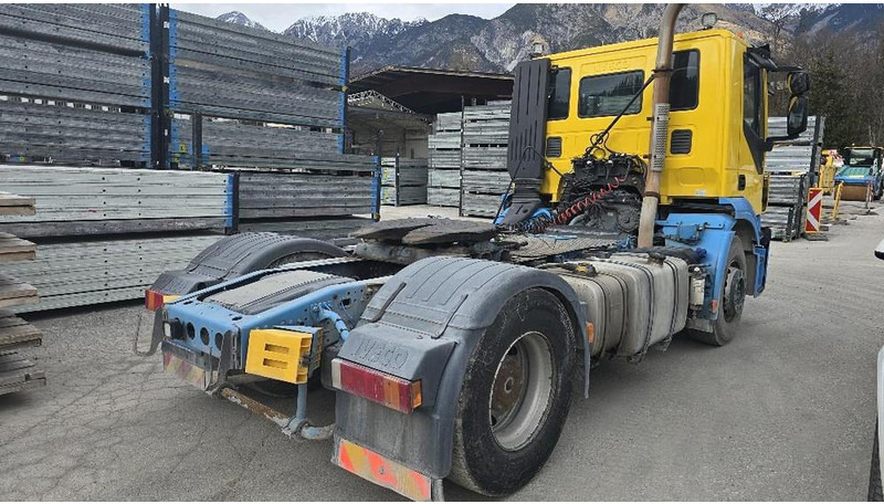 Iveco Strallis 4x2 Sattelzugmaschine mit Kipphydraulik - Container transporter/ Swap body truck: picture 3 Iveco Strallis 4x2 Sattelzugmaschine mit Kipphydraulik - Container transporter/ Swap body truck: picture 3