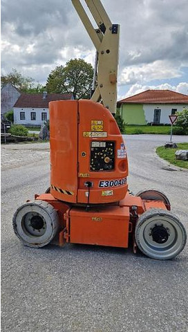 Aerial platform JLG E300 AJP Gelenk Teleskoparbeitsbühne: picture 8