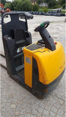 Jungheinrich ECE 225 Komissionierer - Forklift: picture 3 Jungheinrich ECE 225 Komissionierer - Forklift: picture 3