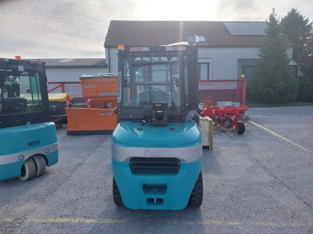 Baoli KBD35 - Diesel forklift: picture 5 Baoli KBD35 - Diesel forklift: picture 5