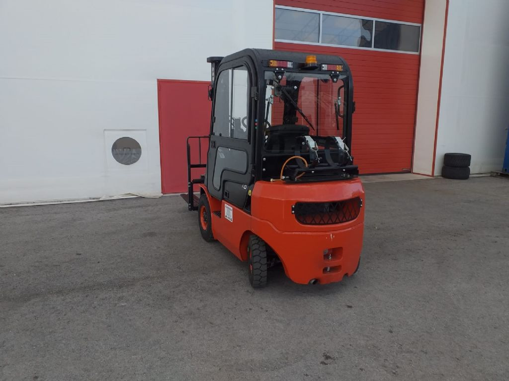 Reddot CPQD18T8 - Forklift: picture 2 Reddot CPQD18T8 - Forklift: picture 2