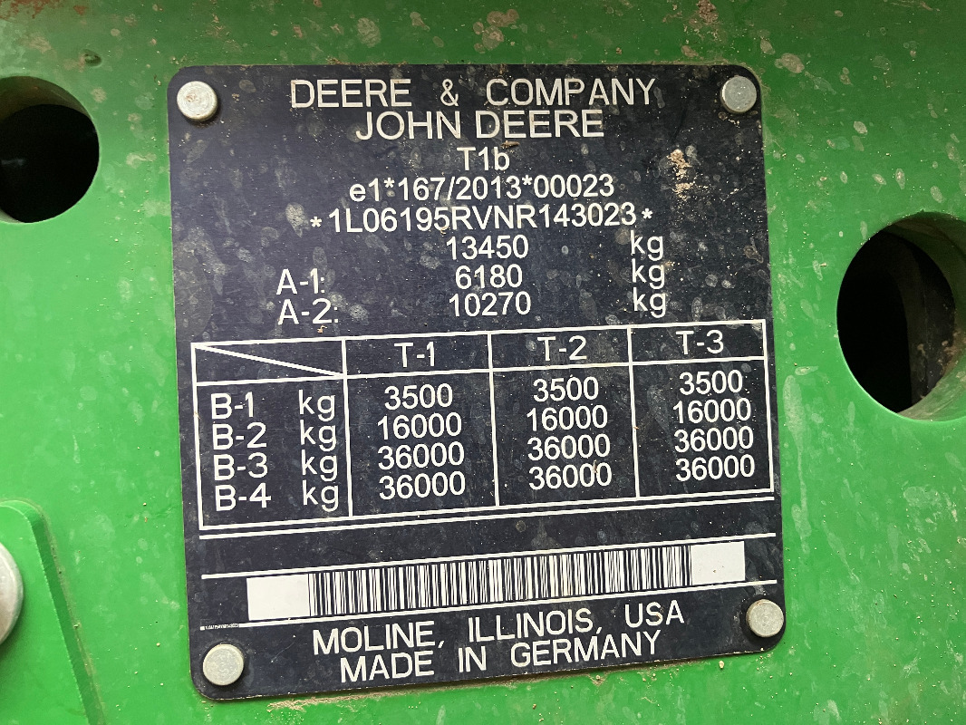 John Deere 6195R - Farm tractor: picture 5 John Deere 6195R - Farm tractor: picture 5