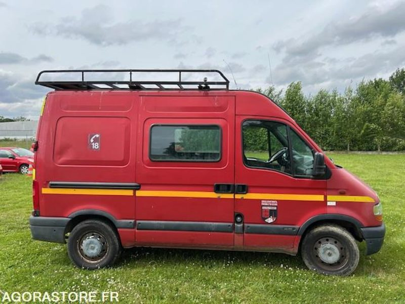 10 / RENAULT MASTER / 8797 RT / VTU / 23 ans - Panel van: picture 4 10 / RENAULT MASTER / 8797 RT / VTU / 23 ans - Panel van: picture 4