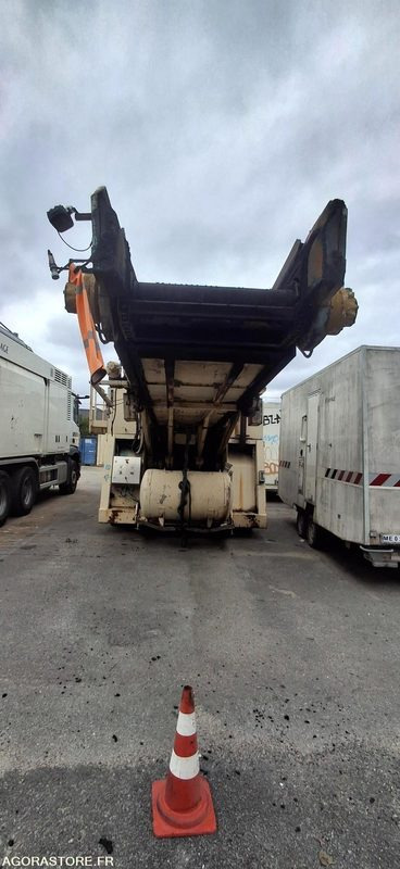 Alimenteur - Franex F392 - 1995 - MA320 - Asphalt paver: picture 4 Alimenteur - Franex F392 - 1995 - MA320 - Asphalt paver: picture 4
