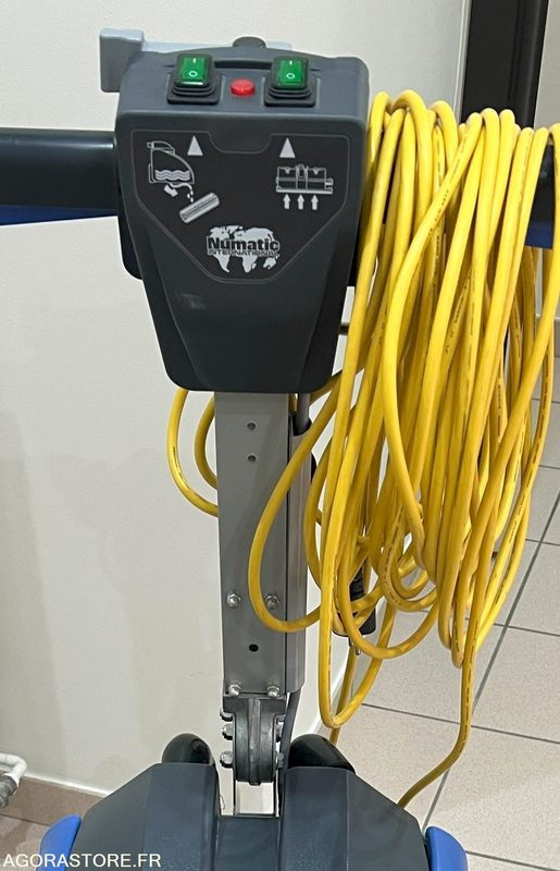 Autolaveuse - Scrubber dryer: picture 3 Autolaveuse - Scrubber dryer: picture 3