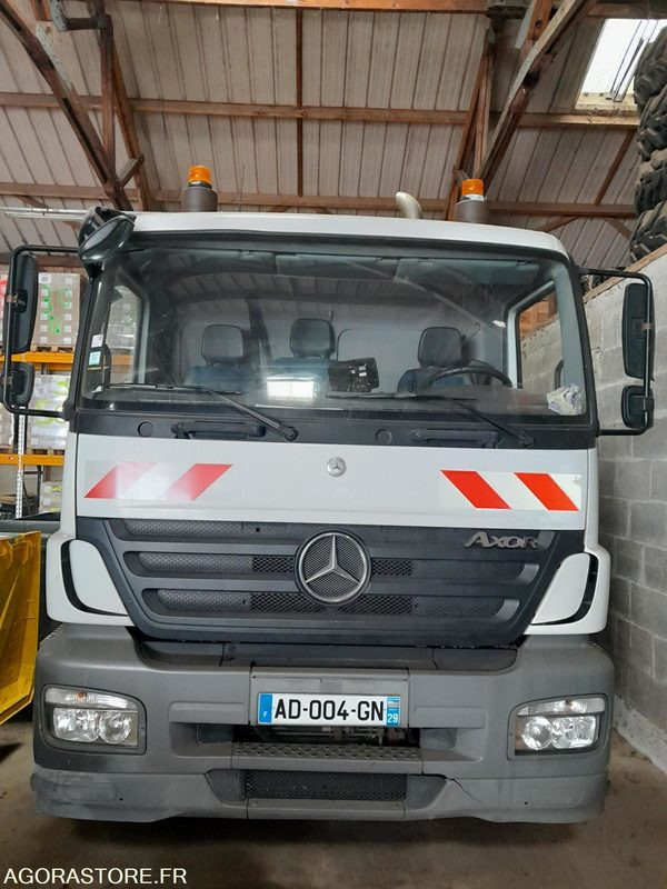 BOM MERCEDES AXOR 267385 kms 2009 - Garbage truck: picture 1 BOM MERCEDES AXOR 267385 kms 2009 - Garbage truck: picture 1