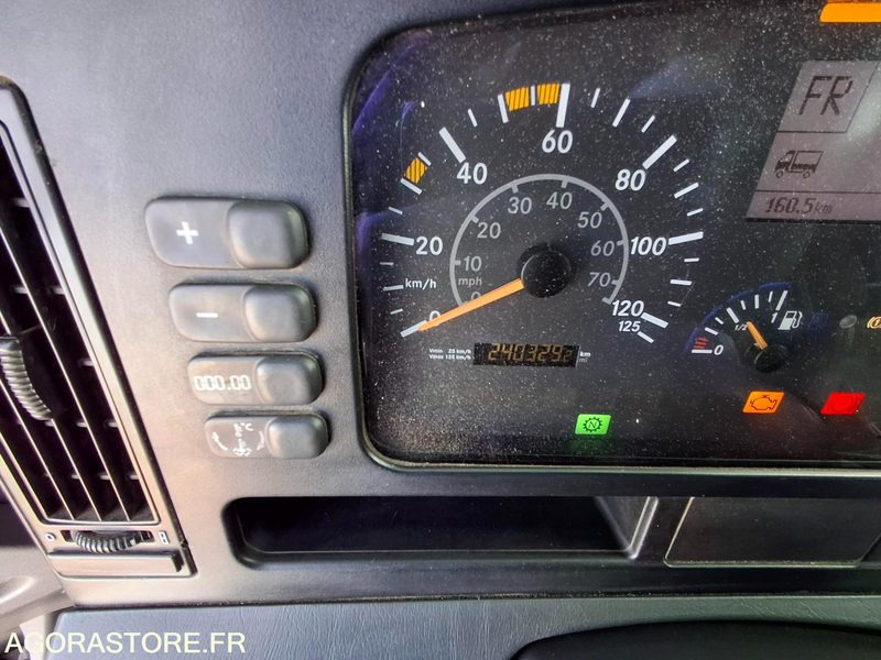 Garbage truck BOM Mercedes Econic 2013 240330 kms: picture 7