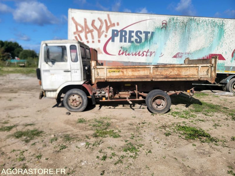 CAMION-BENNE-RENAULT-JK75-1986/181289 KM - Tipper: picture 2 CAMION-BENNE-RENAULT-JK75-1986/181289 KM - Tipper: picture 2