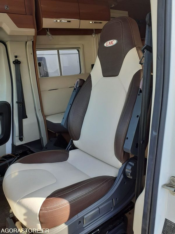CAMPING CAR FIAT DUCATO 2.3JTD - 2019 - 12622KMS - Car: picture 4 CAMPING CAR FIAT DUCATO 2.3JTD - 2019 - 12622KMS - Car: picture 4