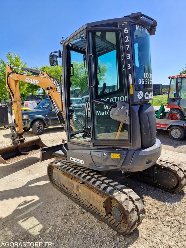 CASE CX25D 2024 300h état neuve - Mini excavator: picture 4 CASE CX25D 2024 300h état neuve - Mini excavator: picture 4