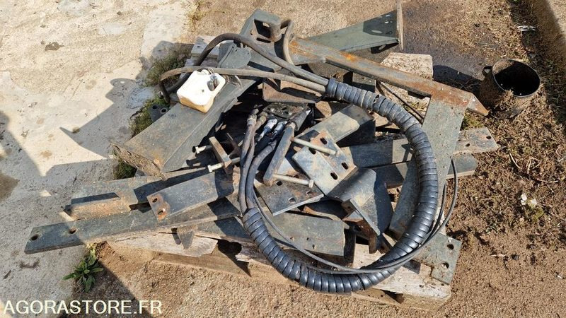 CHARGEUR MAILLEUX MX 100 - Farm tractor: picture 4 CHARGEUR MAILLEUX MX 100 - Farm tractor: picture 4