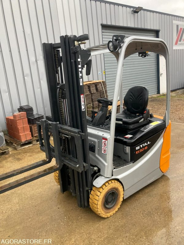 CHARIOT ELEVATEUR FRONTAL STILL RX50-15 2014 1900 HEURES - Electric forklift: picture 1 CHARIOT ELEVATEUR FRONTAL STILL RX50-15 2014 1900 HEURES - Electric forklift: picture 1