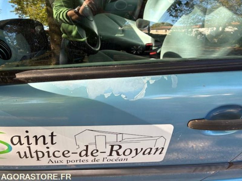 CITROEN C3 166000 kms 2004 - Car: picture 5 CITROEN C3 166000 kms 2004 - Car: picture 5