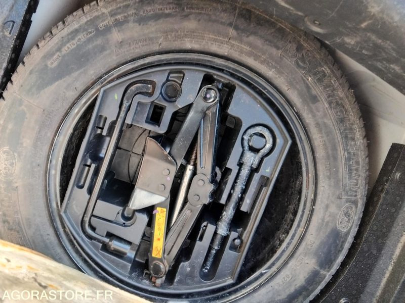 CITROEN C3 II 1.6 HDi 92 cv _ CX-918-XR - Car: picture 5 CITROEN C3 II 1.6 HDi 92 cv _ CX-918-XR - Car: picture 5