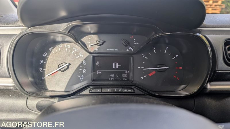 CITROEN C3 Société BlueHDI 75 S&S BVM Feel - 2018 - 140 000 km - Small van: picture 5 CITROEN C3 Société BlueHDI 75 S&S BVM Feel - 2018 - 140 000 km - Small van: picture 5