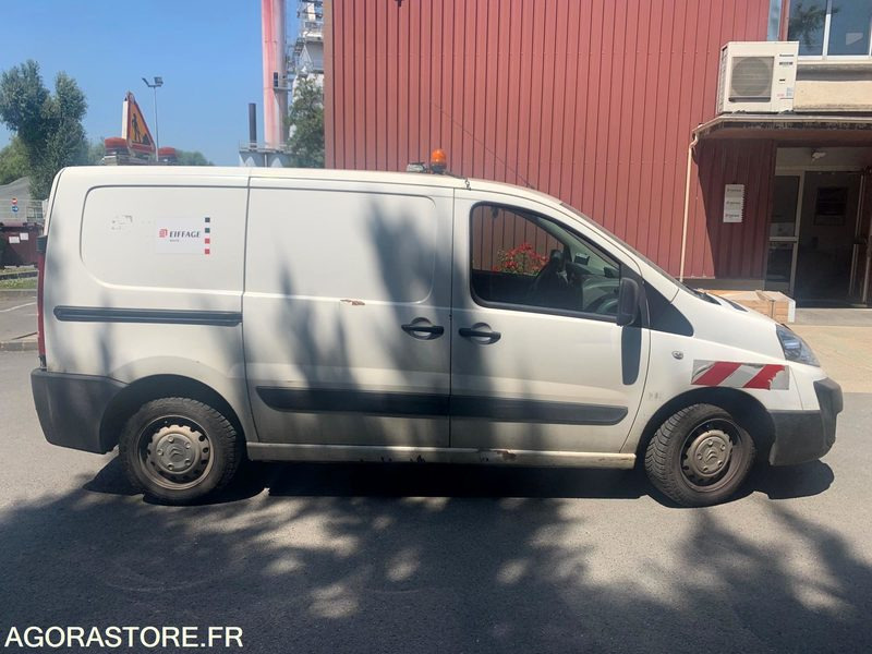 CITROEN JUMPY - 2014 / 264591 KM (DL-937-BP) (MVU217) - Panel van: picture 4 CITROEN JUMPY - 2014 / 264591 KM (DL-937-BP) (MVU217) - Panel van: picture 4