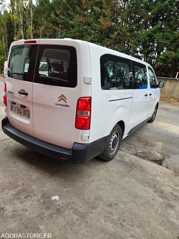 CITROEN JUMPY SPACE TOURER 9 places 240051 kms ANNÉE 2019 - Minibus, Passenger van: picture 3 CITROEN JUMPY SPACE TOURER 9 places 240051 kms ANNÉE 2019 - Minibus, Passenger van: picture 3