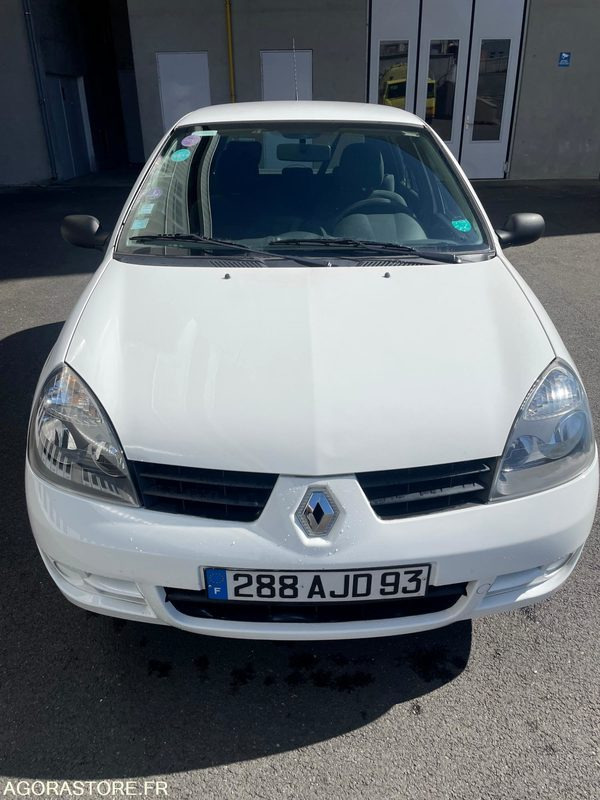 CLIO GPL 1.2 288AJD93 - Car: picture 3 CLIO GPL 1.2 288AJD93 - Car: picture 3