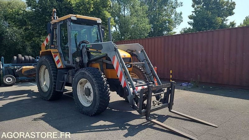 CN 071 QD - RENAULT TEMIS 610X - 2004 - H3922EA3921365 - Farm tractor: picture 1 CN 071 QD - RENAULT TEMIS 610X - 2004 - H3922EA3921365 - Farm tractor: picture 1