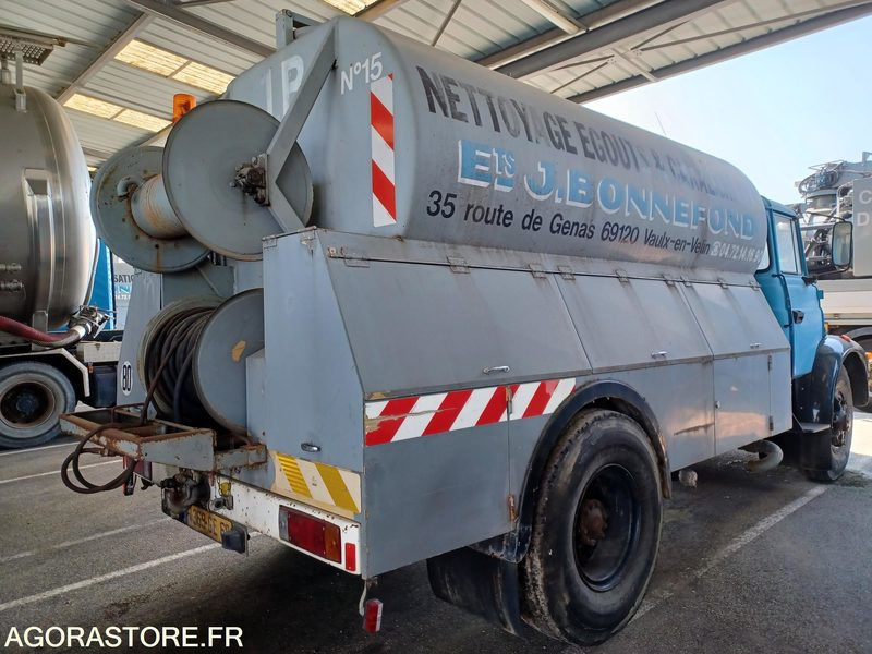 Camion HP / BERLIET 1976 4369GE69 Equipement incomplet - Vacuum truck: picture 4 Camion HP / BERLIET 1976 4369GE69 Equipement incomplet - Vacuum truck: picture 4