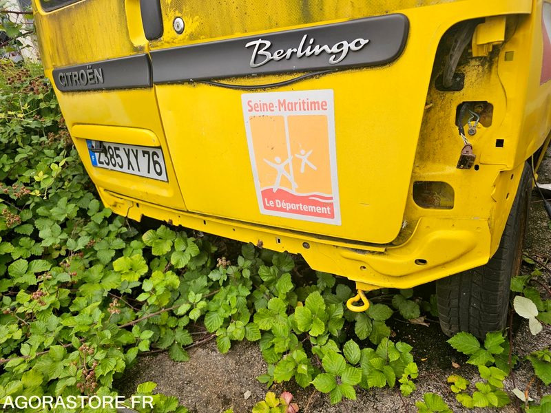Car Citroën Berlingo - 2005 - 292252km - 2385XY76: picture 17