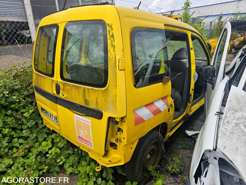 Car Citroën Berlingo - 2005 - 292252km - 2385XY76: picture 8