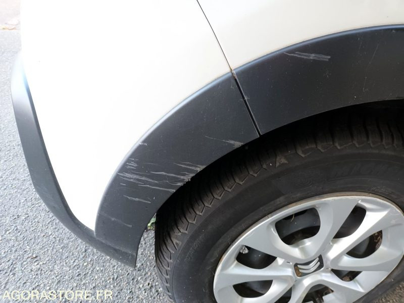 Citroën C3 - 82 ch  100 032 kms - Car: picture 4 Citroën C3 - 82 ch  100 032 kms - Car: picture 4