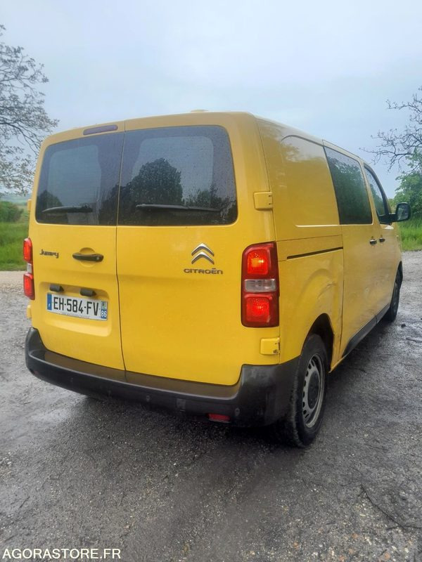 Citroën Jumpy - 2016 - 142000km - Small van: picture 3 Citroën Jumpy - 2016 - 142000km - Small van: picture 3