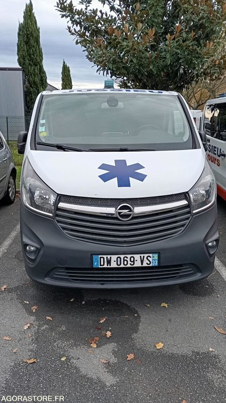DW-069-VS - Non Roulant - OPEL VIVARO - VASP - 328 164 Kms - Ambulance: picture 2 DW-069-VS - Non Roulant - OPEL VIVARO - VASP - 328 164 Kms - Ambulance: picture 2