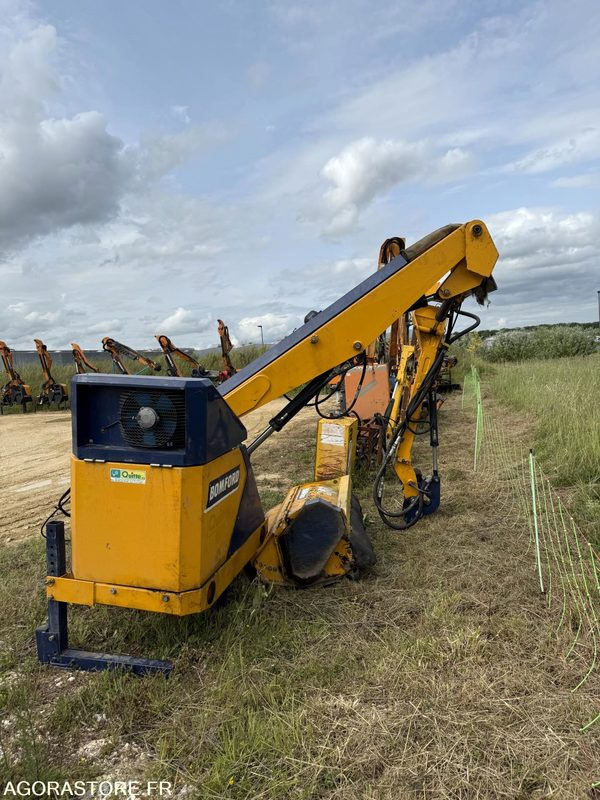 EPAREUSE BOMFORD FALCON 550 M DE 2006 - Boom mower: picture 3 EPAREUSE BOMFORD FALCON 550 M DE 2006 - Boom mower: picture 3