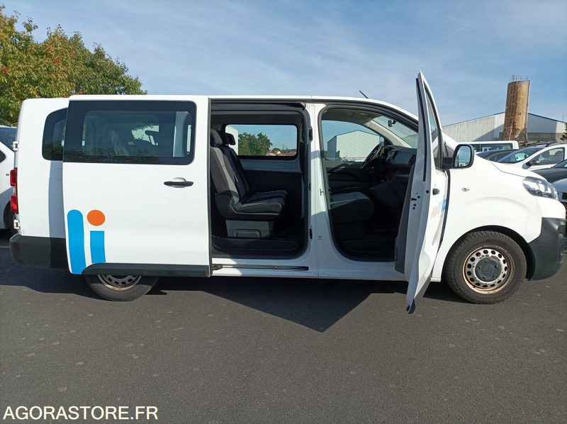 FG-949-DE - Roulant - CITROEN JUMPY SPACE TOURER - VP - 202 843 Kms - Minibus, Passenger van: picture 4 FG-949-DE - Roulant - CITROEN JUMPY SPACE TOURER - VP - 202 843 Kms - Minibus, Passenger van: picture 4