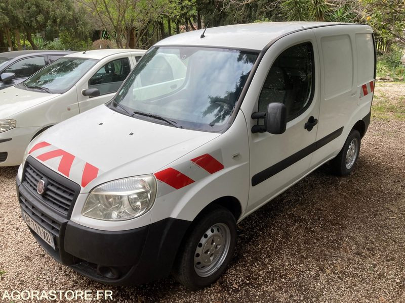 FIAT DOBLO CARGO - 2010 - 65 000 KM - Small van: picture 1 FIAT DOBLO CARGO - 2010 - 65 000 KM - Small van: picture 1