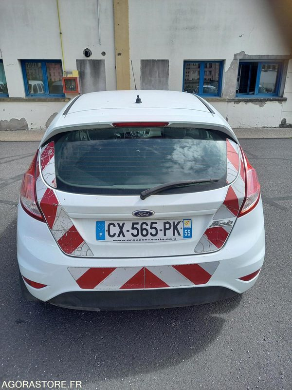 FORD FIESTA TDCI 70 FAP TREND -5 PORTES - Car: picture 1 FORD FIESTA TDCI 70 FAP TREND -5 PORTES - Car: picture 1