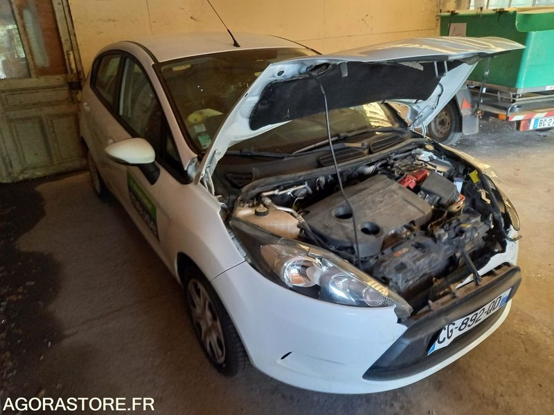 FORD FIESTA TDCI 70 FAP TREND ACCIDENTEE - Car: picture 1 FORD FIESTA TDCI 70 FAP TREND ACCIDENTEE - Car: picture 1