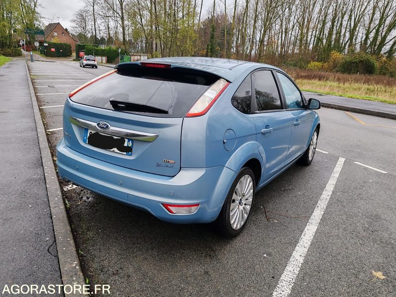FORD FOCUS 1.6 TDCI 110 TITANIUM - Car: picture 3 FORD FOCUS 1.6 TDCI 110 TITANIUM - Car: picture 3