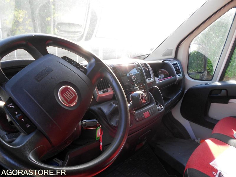 FOURGON FIAT DUCATO - Panel van: picture 5 FOURGON FIAT DUCATO - Panel van: picture 5