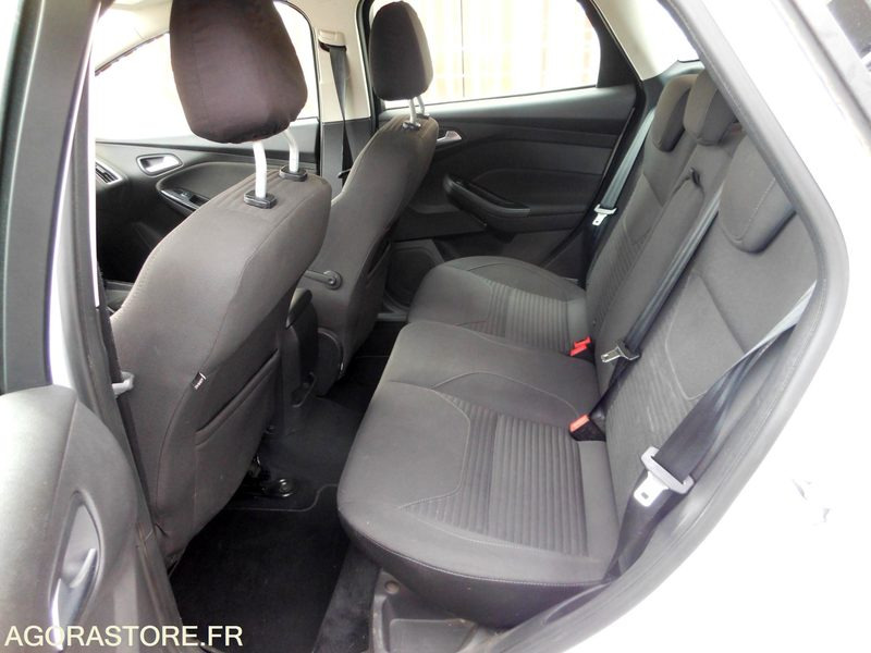 Station wagon Ford Focus SW police municipale de 2018 moteur cassé: picture 7