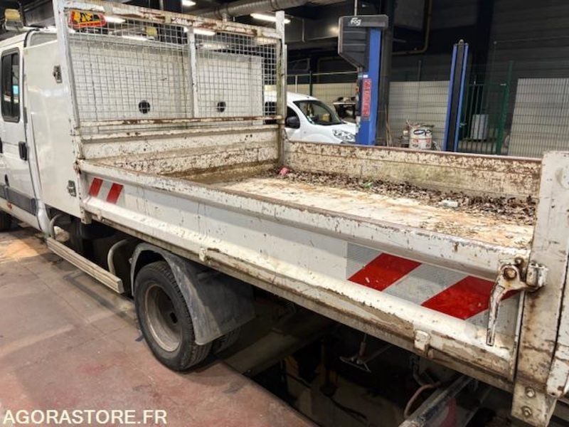 IVECO 2012 - 189000kms - Panel van: picture 3 IVECO 2012 - 189000kms - Panel van: picture 3