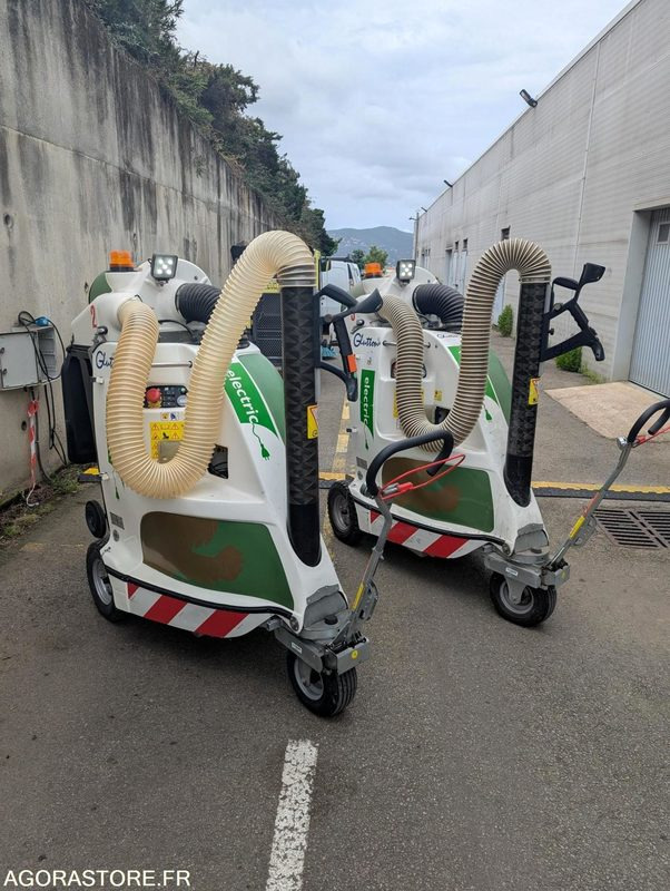 Lot de 2 Aspirateurs GLUTTON 2411 électriques - Industrial vacuum cleaner: picture 3 Lot de 2 Aspirateurs GLUTTON 2411 électriques - Industrial vacuum cleaner: picture 3